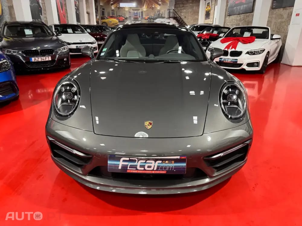 Porsche 911 4S PDK (992)