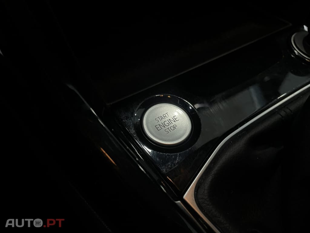 Volkswagen T-Cross 1.0 TSI Urban DSG