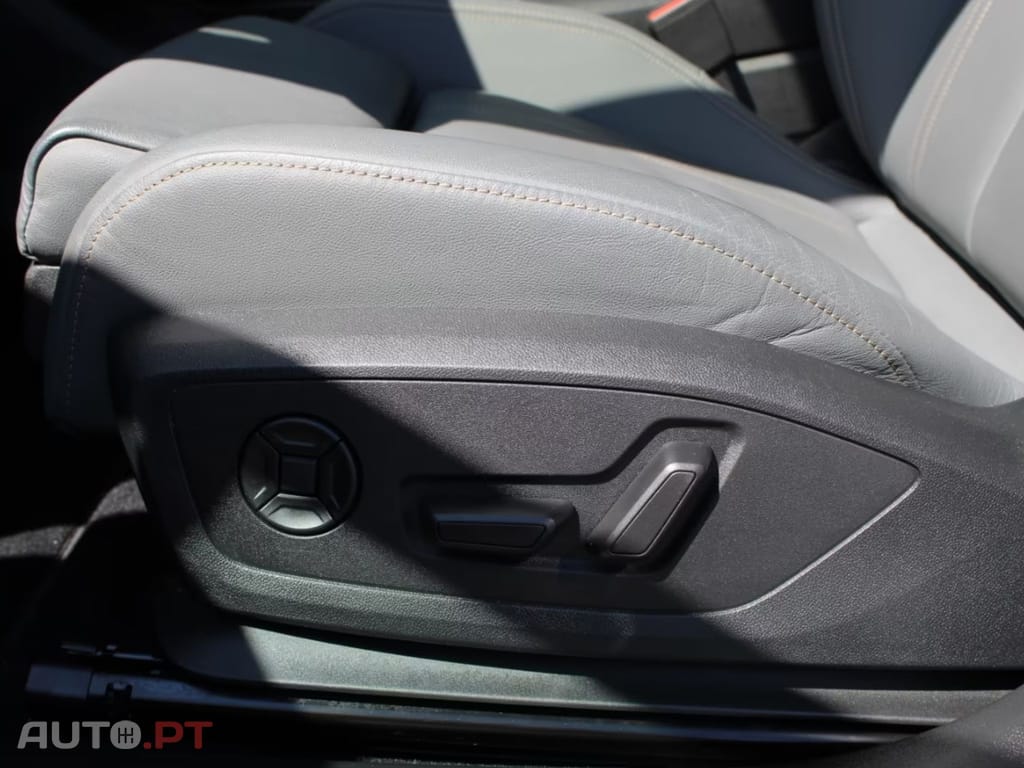 Audi Q4 E-Tron I.V.A DEDUTIVEL 50 quattro