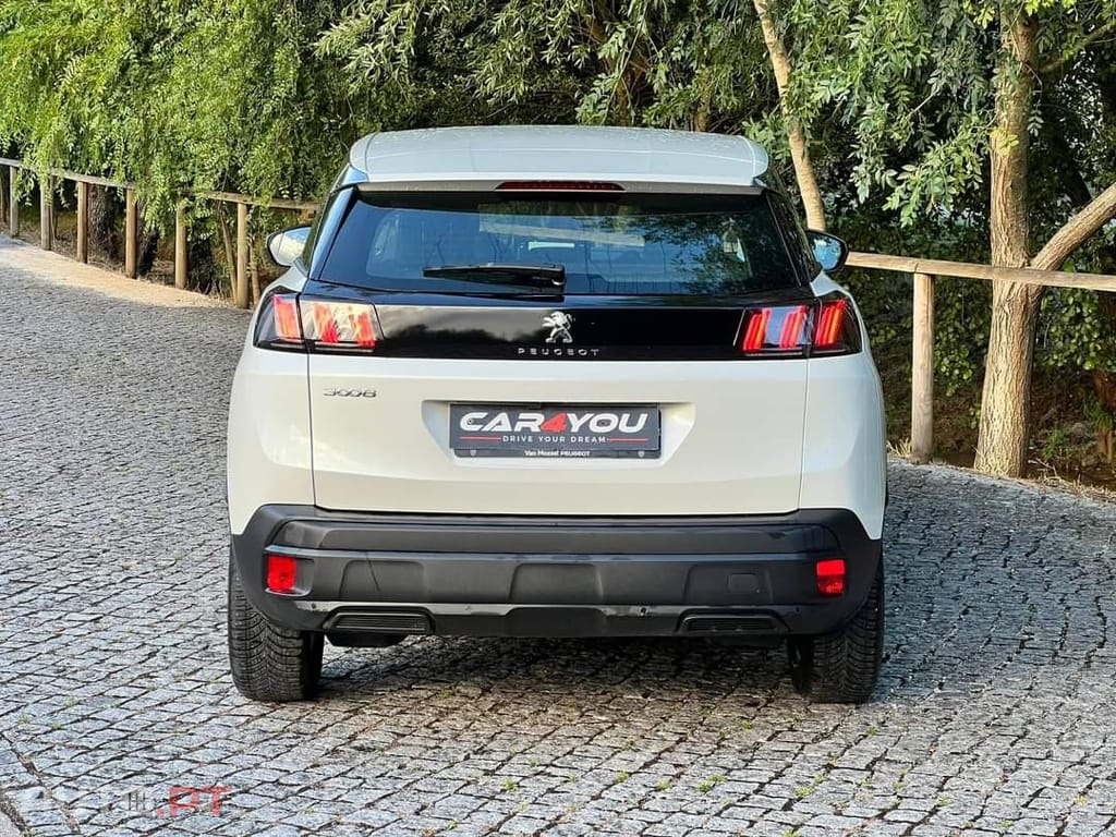 Peugeot 3008 PureTech 130 Stop & Start GPF Active Pack