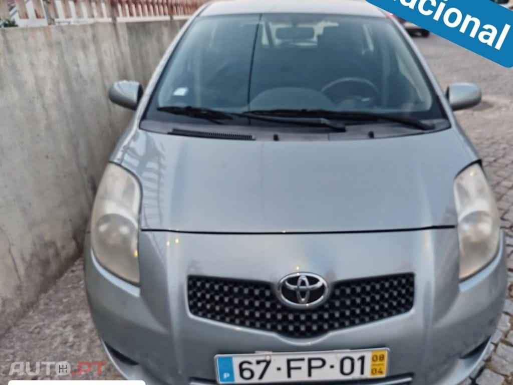 Toyota Yaris 1.0 VVT-i Sol+AC