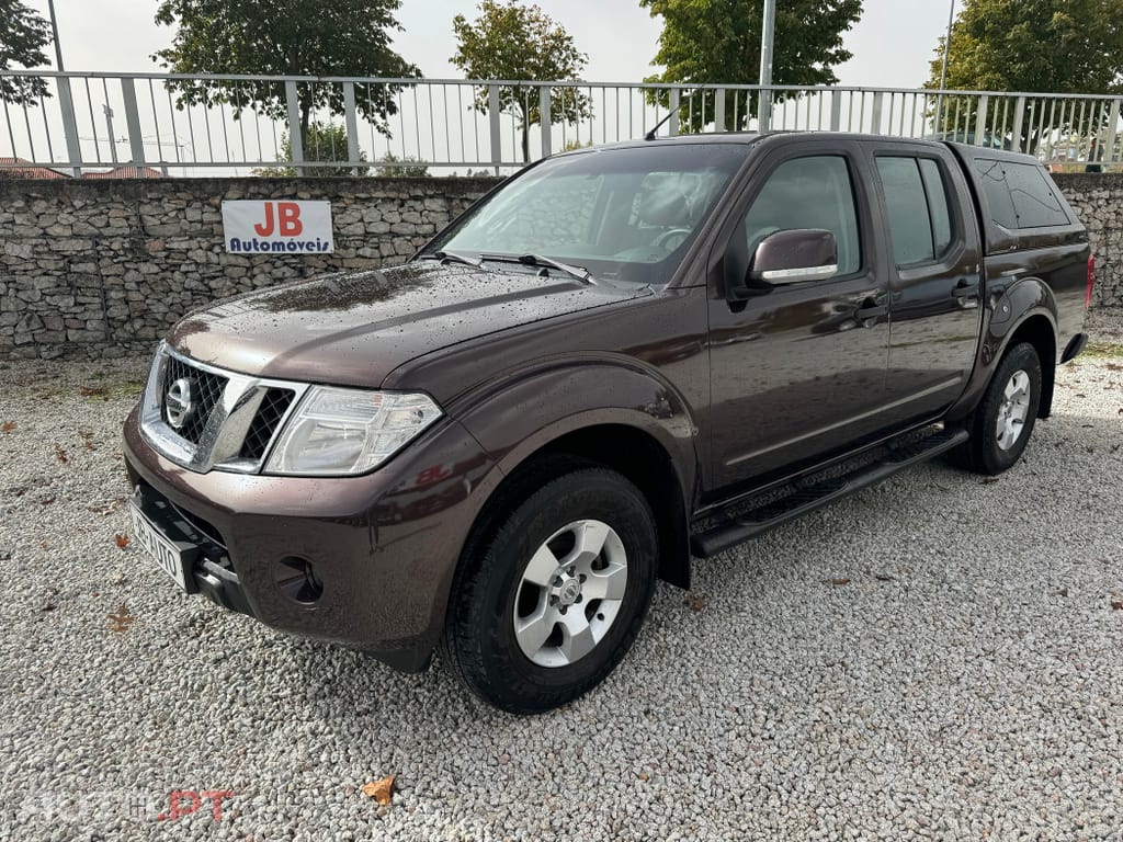 Nissan Navara 2.5 dCi CD LE 4WD