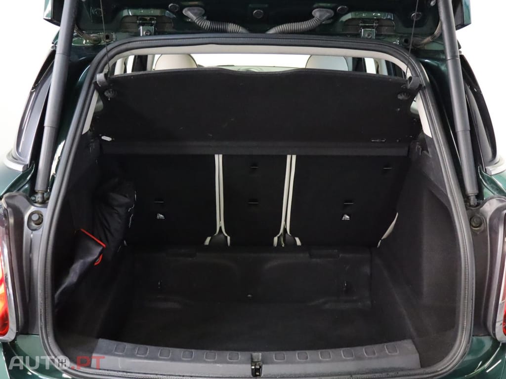 MINI Countryman Cooper D ALL4 Auto