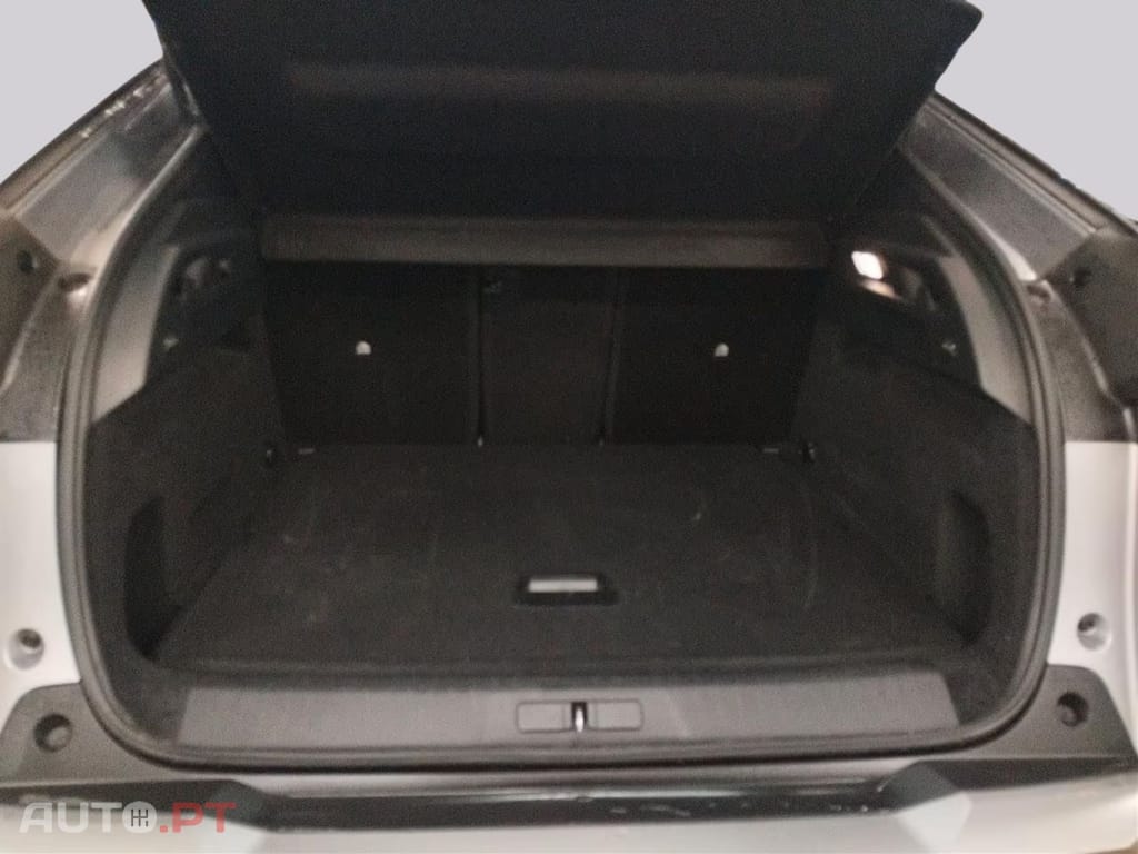 Peugeot 3008 Allure Hybrid I.V.A DEDUTÍVEL 