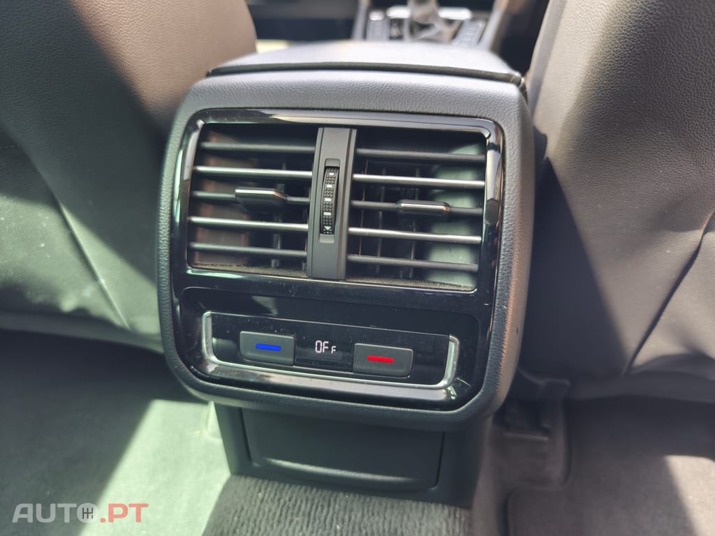 Volkswagen Passat Variant biTDI 240cv 4MOTION DSG Highline