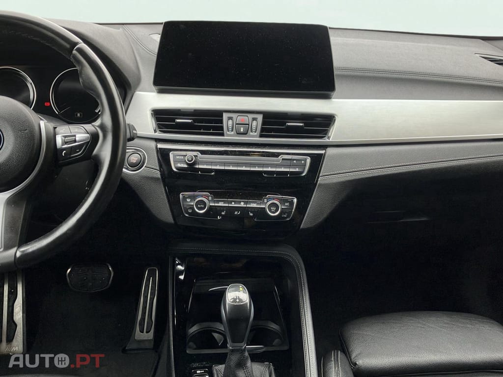 BMW X2 25 e xDrive X Pack M