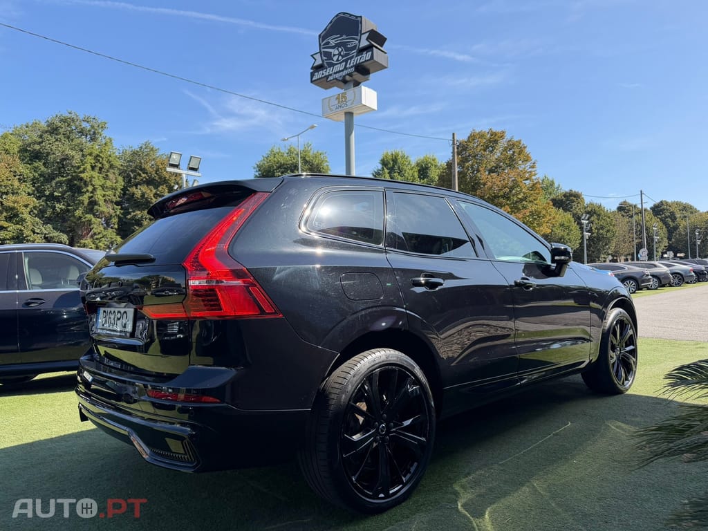 Volvo XC 60 2.0 T6 PHEV Black Edition AWD — fotografia 4