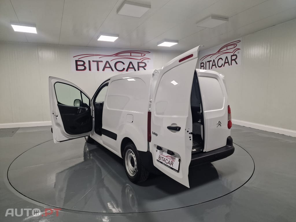 Citroen Berlingo 1.6 BLUEHDI IVA DEDUTIVEL APENAS 15.000KMS