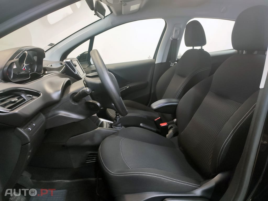 Peugeot 208 ACTIVE