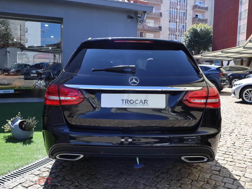 Mercedes-Benz C 220 d Station 9G-TRONIC AMG Line