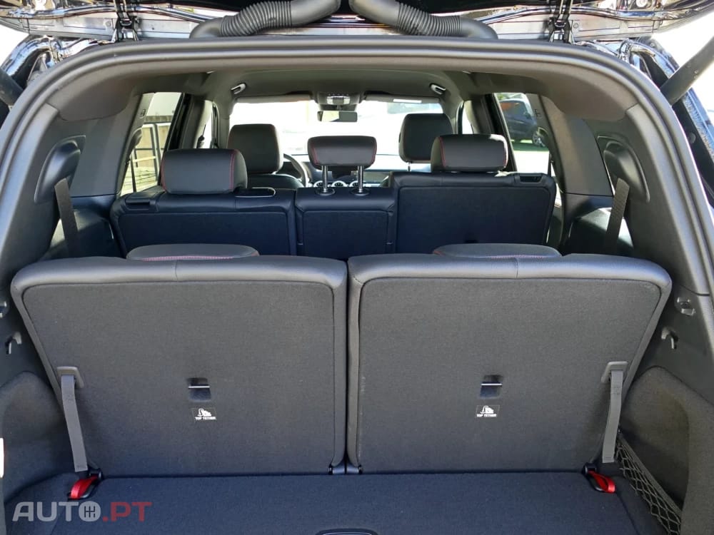 Mercedes-Benz GLB 180 d AMG Line