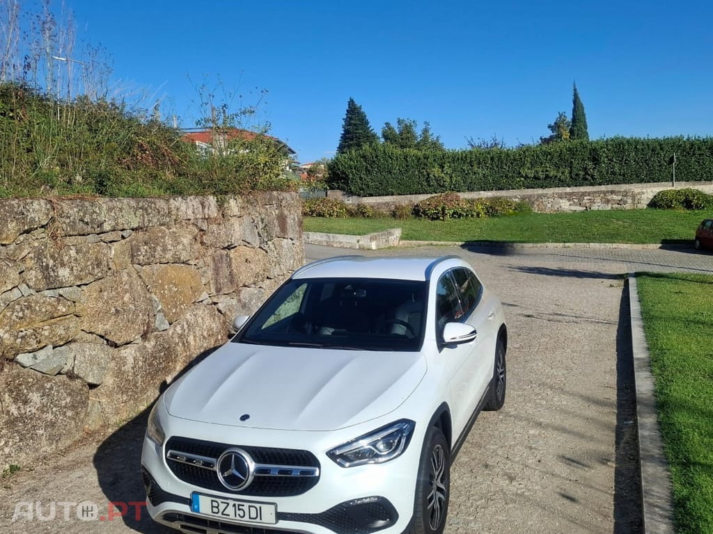 Mercedes-Benz GLA 250 e 8G-DCT Progressive Advanced