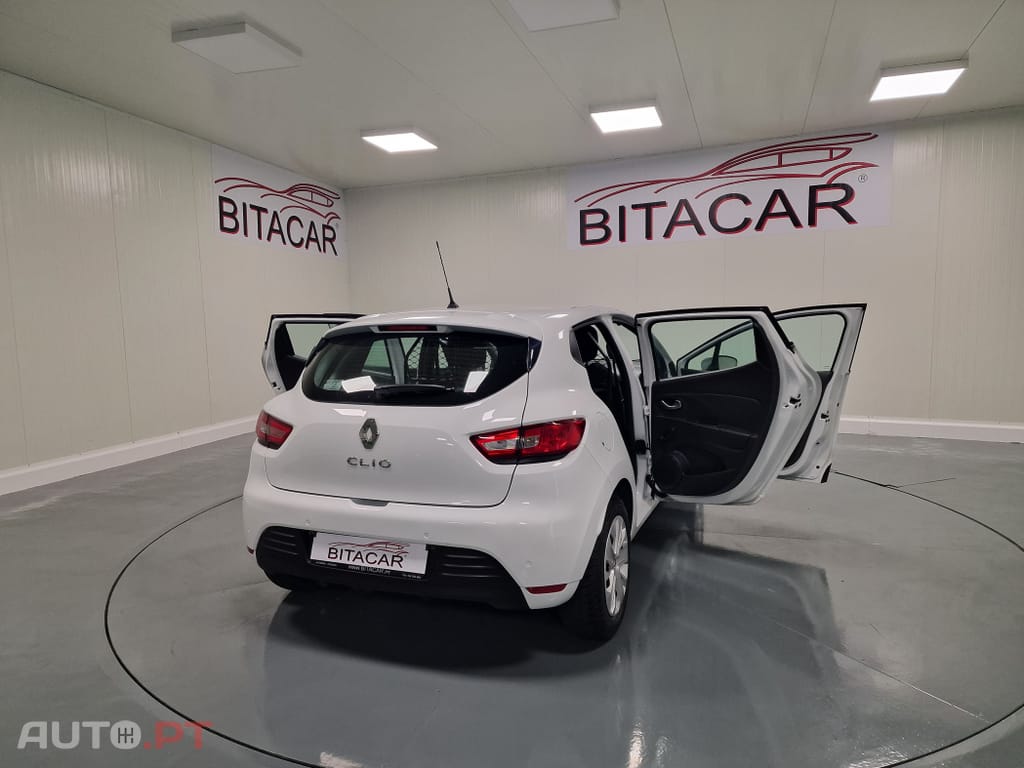 Renault Clio SOCIETE 1.5Dci  90CV GPS INTENS IVA DEDUTIVEL