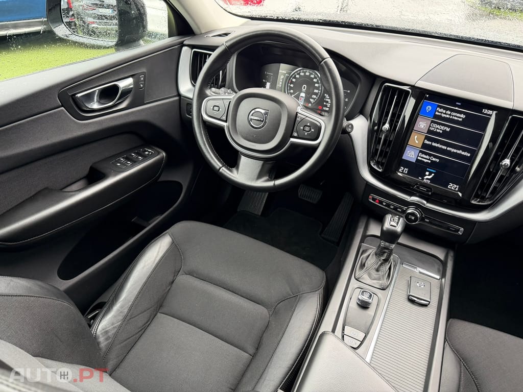 Volvo XC60 2.0 D4 Momentum Geartronic