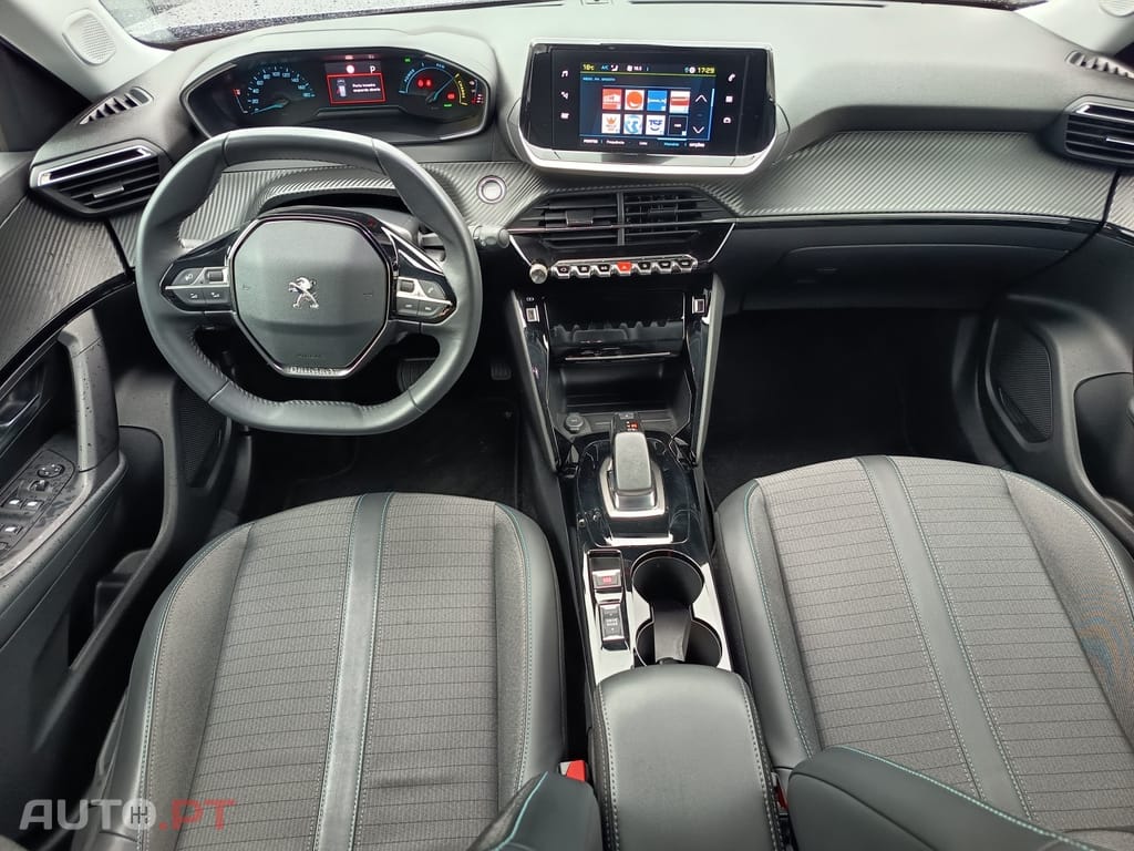 Peugeot E-2008 50 kWh Allure