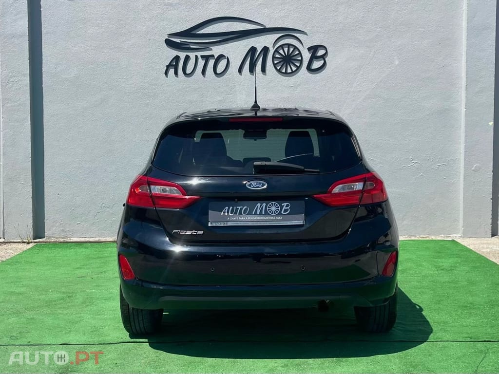 Ford Fiesta 1.1 Ti-VCT Business