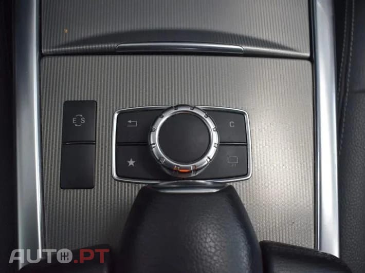 Mercedes-Benz E 300 Bluetec Hybrid Avantgarde