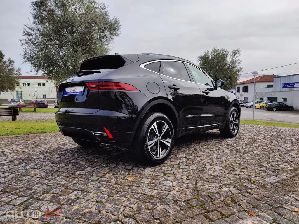 Jaguar E-Pace 1.5 P300e R-Dynamic S AWD Aut.