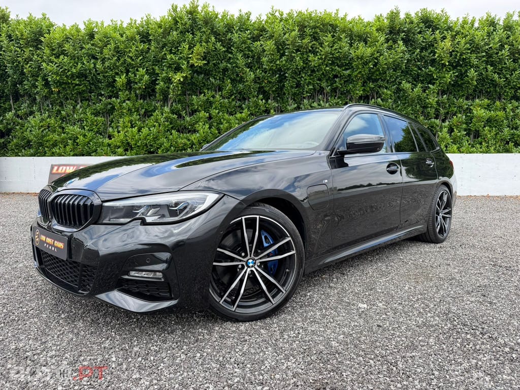 BMW 330 PACK M PERFORMANCE