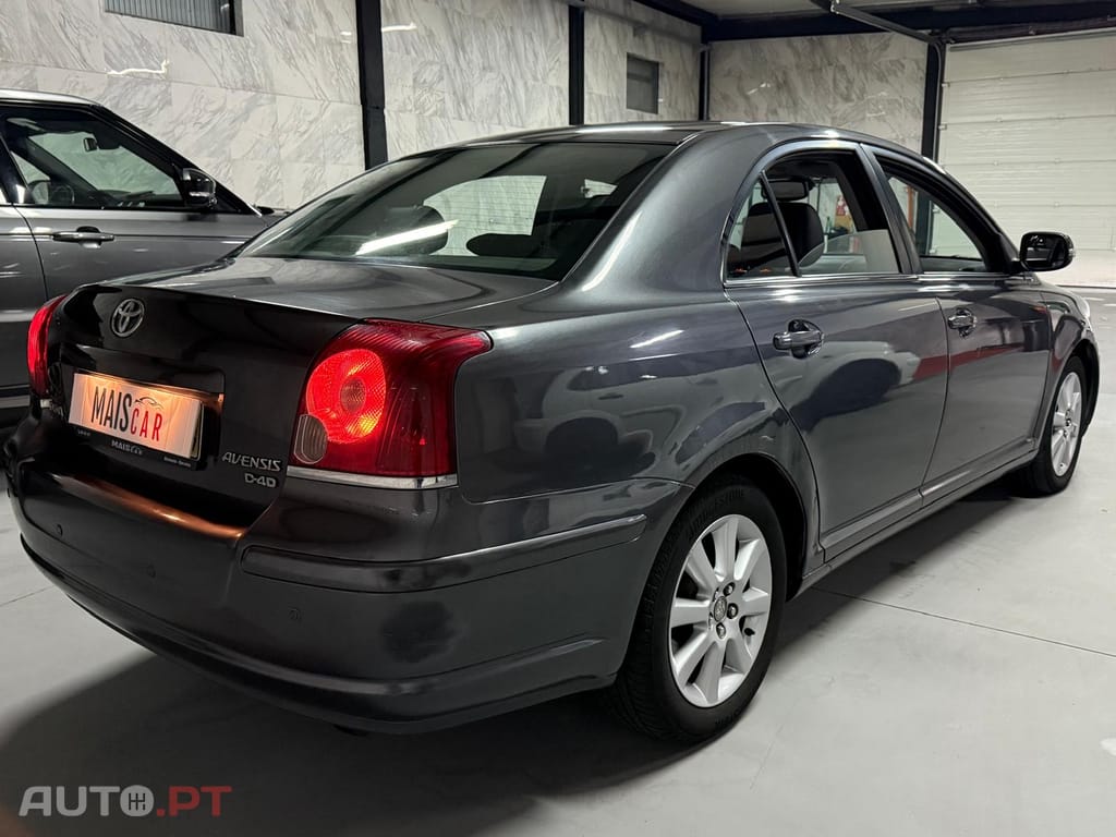 Toyota Avensis 2.0 D-4D Sedan de 2006