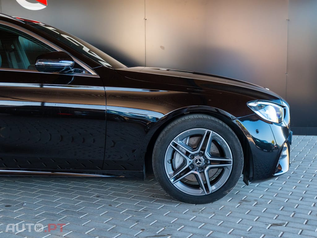 Mercedes-Benz E 220 d AMG Line
