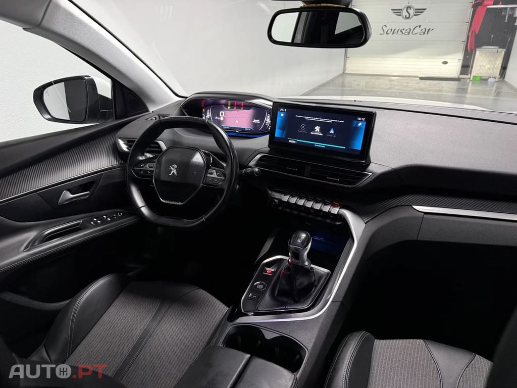 Peugeot 3008 PureTech 130 Stop & Start GPF Allure
