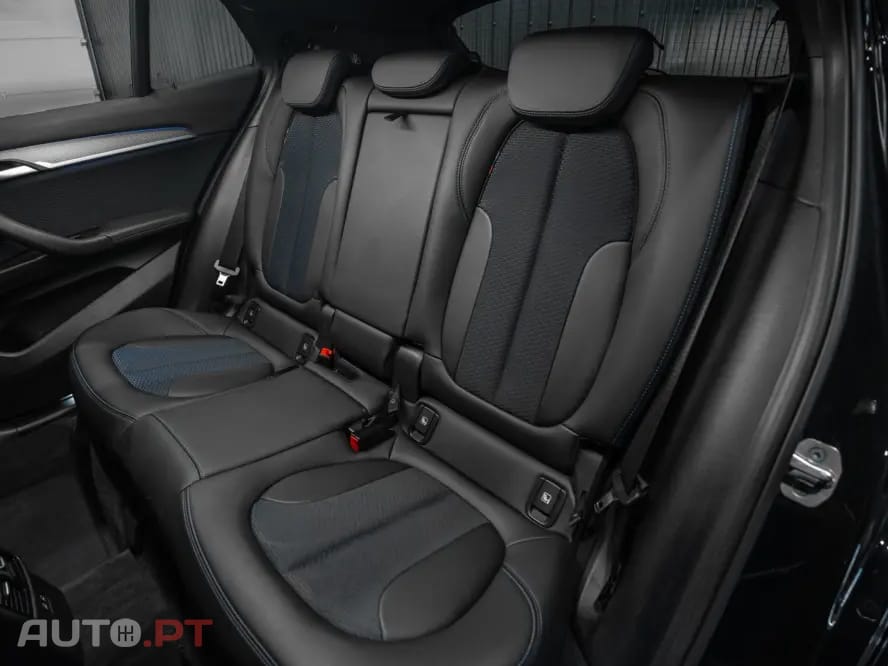BMW X2 18 i sDrive Auto Pack M
