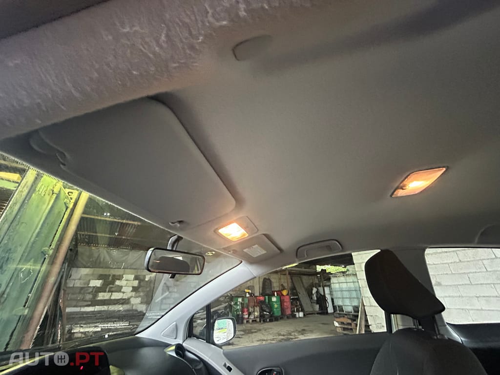 Toyota Yaris Vvt-I C