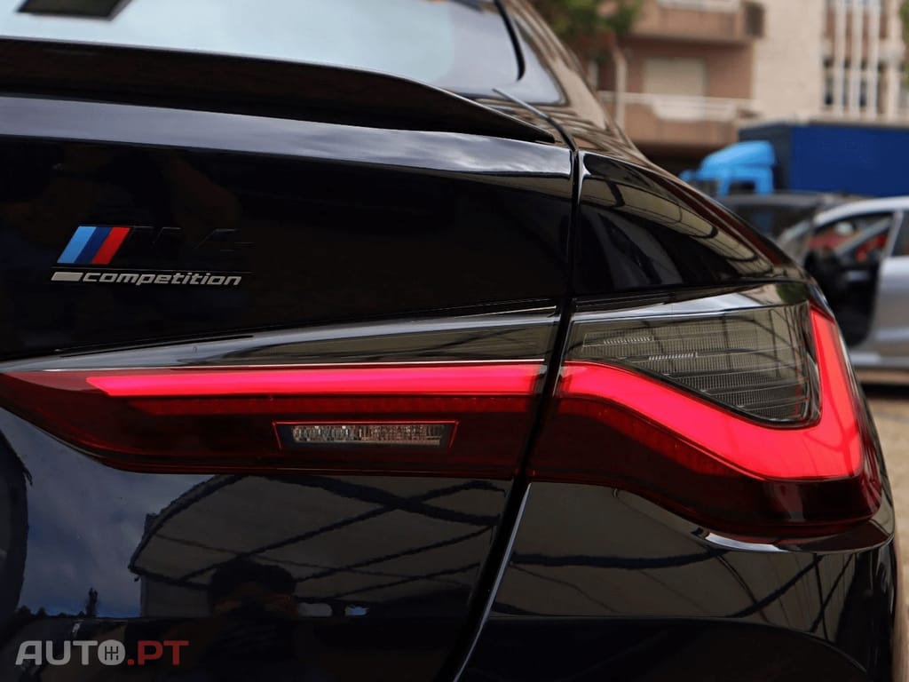 BMW M4 Competition Pack 50 anos M