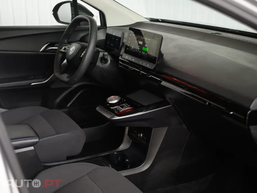 MG MG4 51 kWh Standard