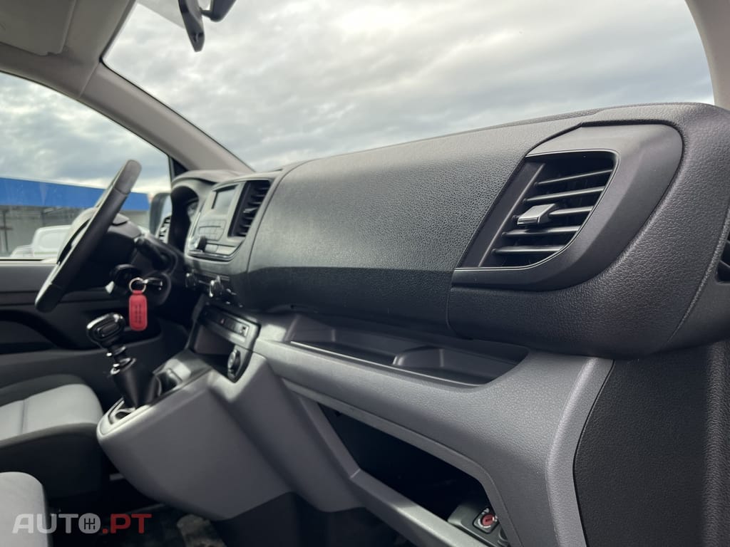 Peugeot Traveller 1.5 BlueHDi L3H1 Business Long