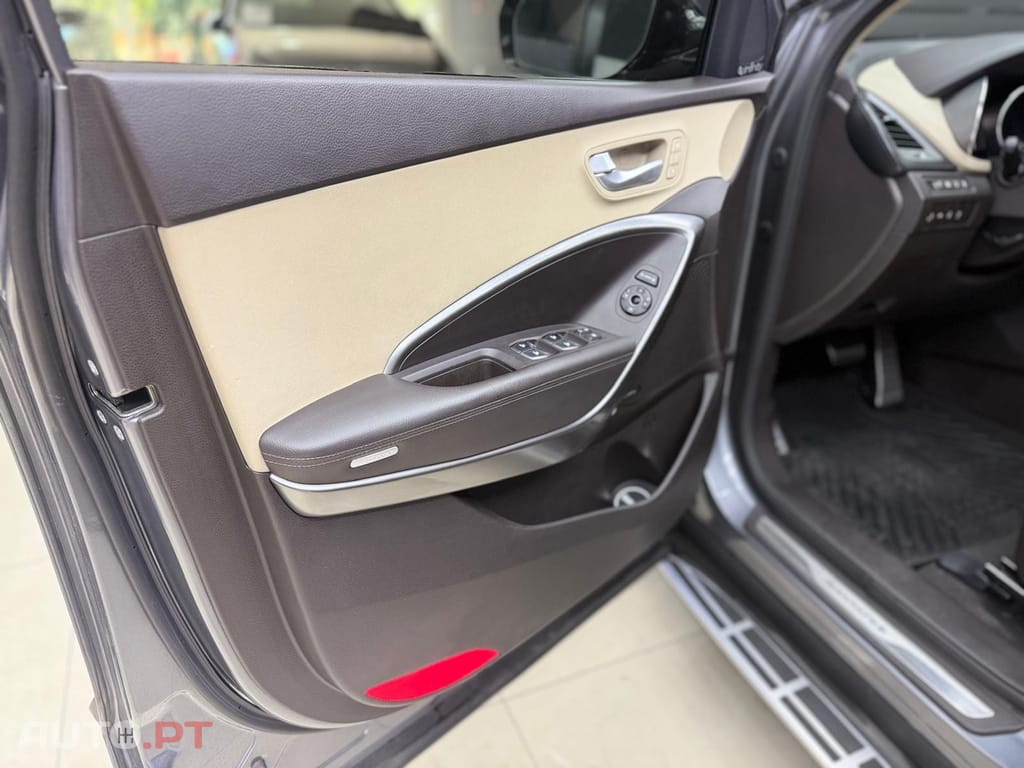 Hyundai Santa Fe 2.2 CRDi Premium 4WD Aut.
