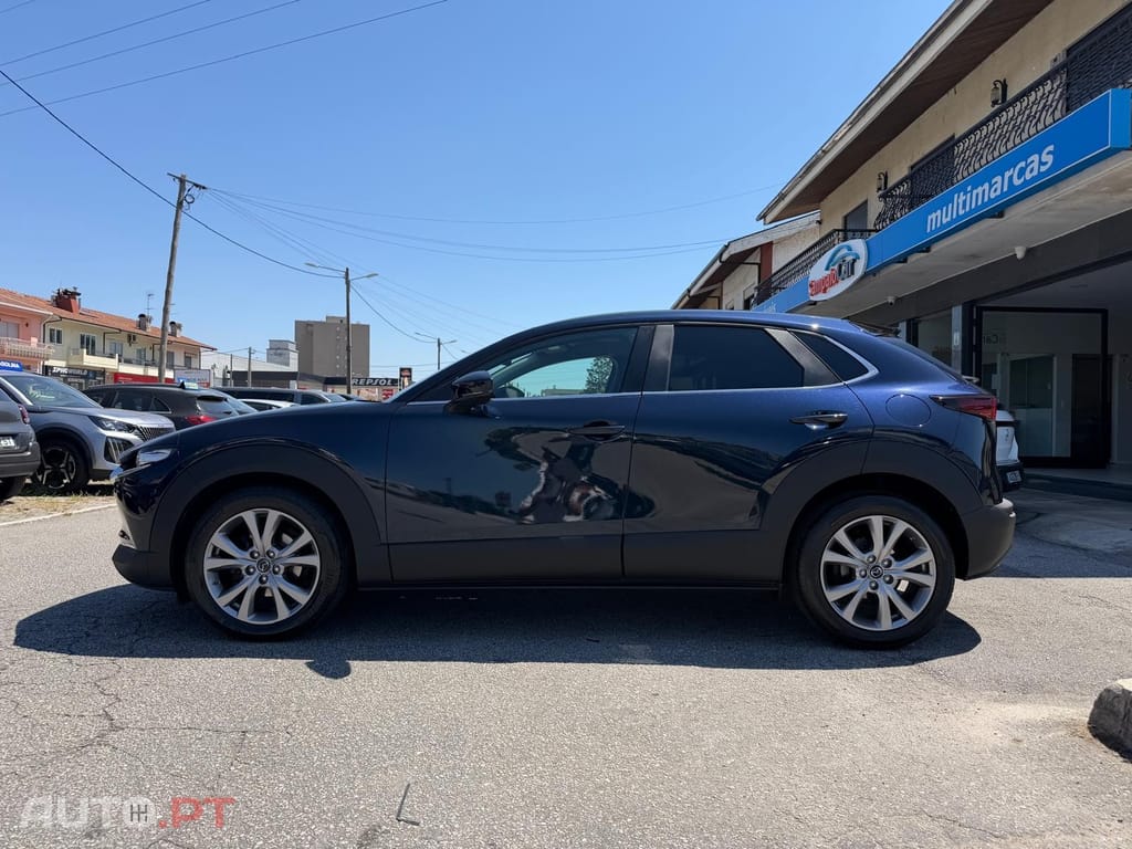 Mazda CX-30 2.0 e-Skyactiv-G Exclusive-line AT