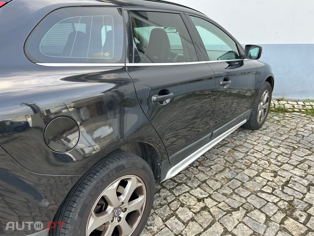Volvo XC60 GEARTRONIC D5 AWD