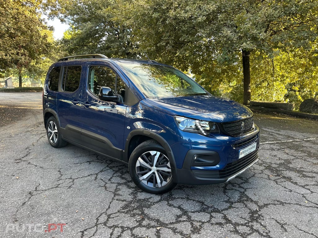 Peugeot E-Rifter 50 kWh Long GT