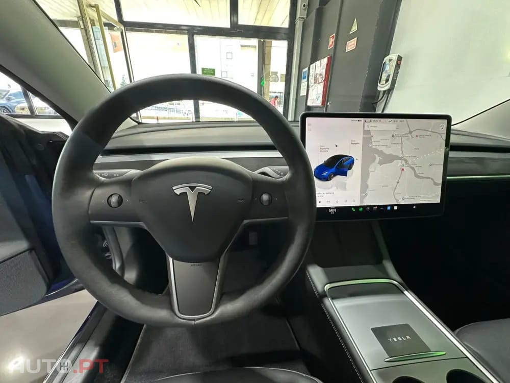 Tesla Model 3 Long Range Tração Traseira