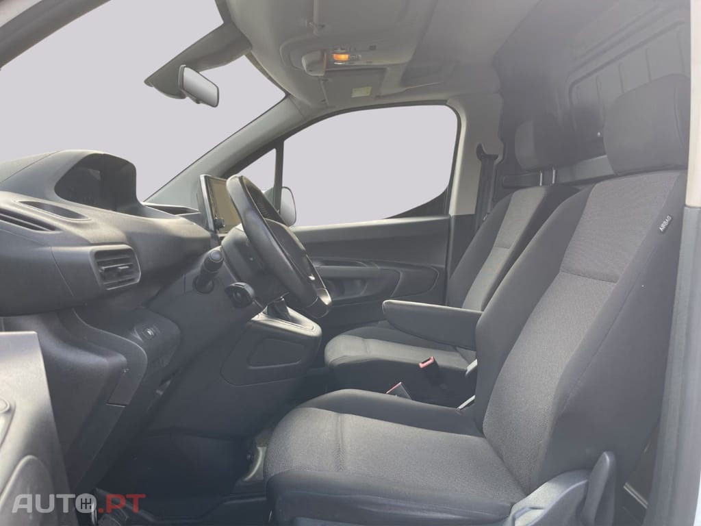 Peugeot Partner Premium I.V.A DEDUTÍVEL