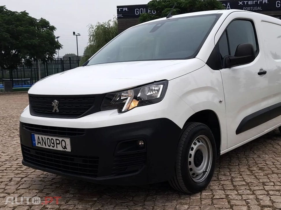 Peugeot Partner 1.5 BlueHDi Premium Standard