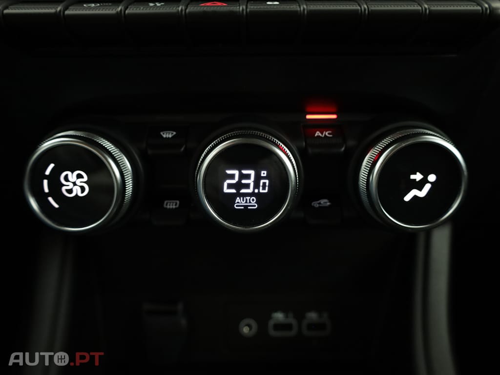 Renault Captur Captur 1.0 TCe Techno Bi-Fuel