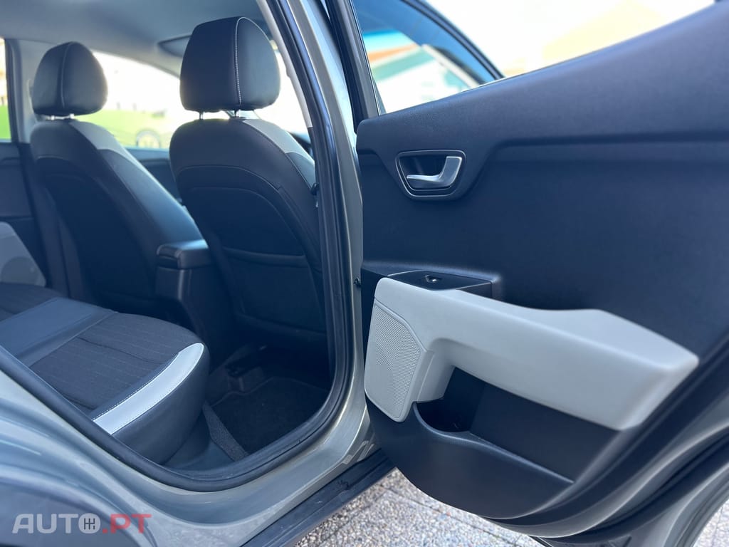 Kia Stonic 1.0 T-GDi TX