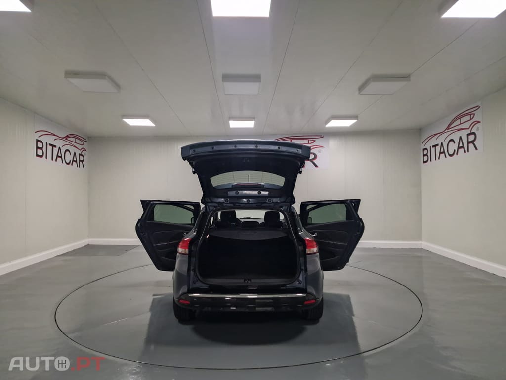 Renault Clio Sport Tourer 1.5 dCi Limited
