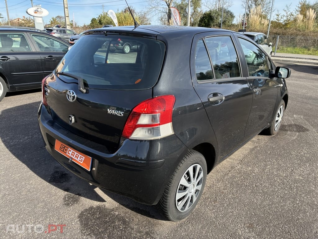 Toyota Yaris 1.0 VVT-i