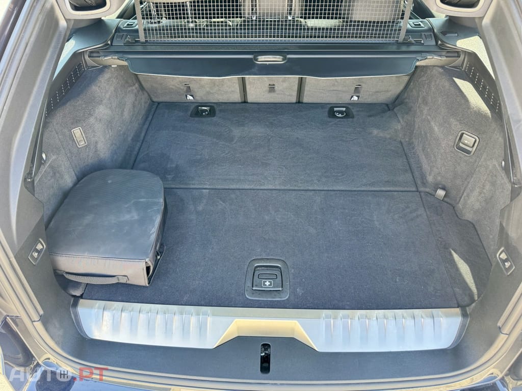 BMW 530 e Pack Desportivo M