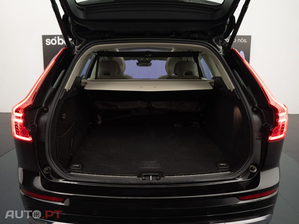 Volvo XC60 2.0 T6 PHEV Inscription AWD