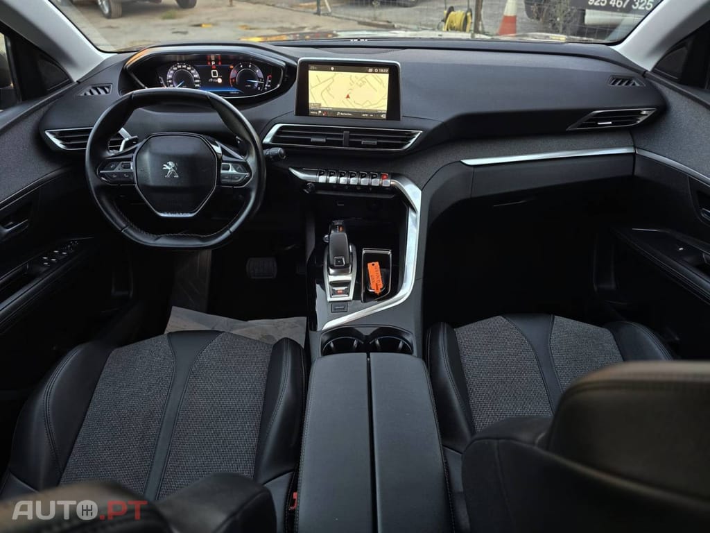 Peugeot 3008 BlueHDi 130 Stop & Start EAT8 Active Business-Pack