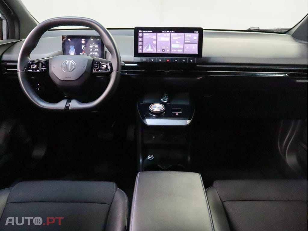 MG MG4 64kwh luxury Heat Pump