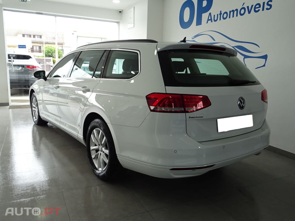 Volkswagen Passat Variant 1.6 TDI Confortline DSG