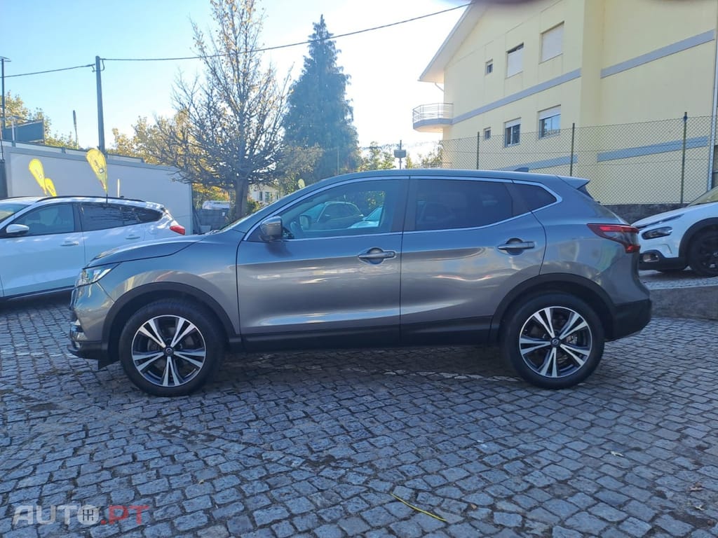 Nissan Qashqai 1.2 DIG-T Acenta Connect