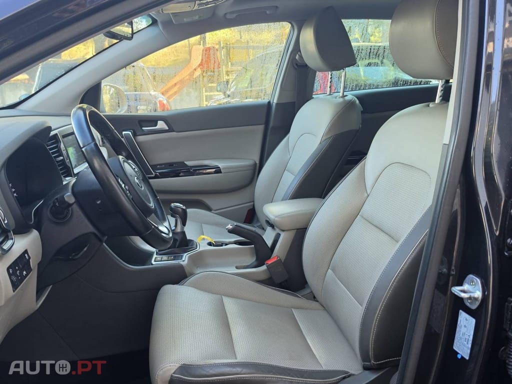 Kia Sportage 1.7 CRDi ISG TX Navi