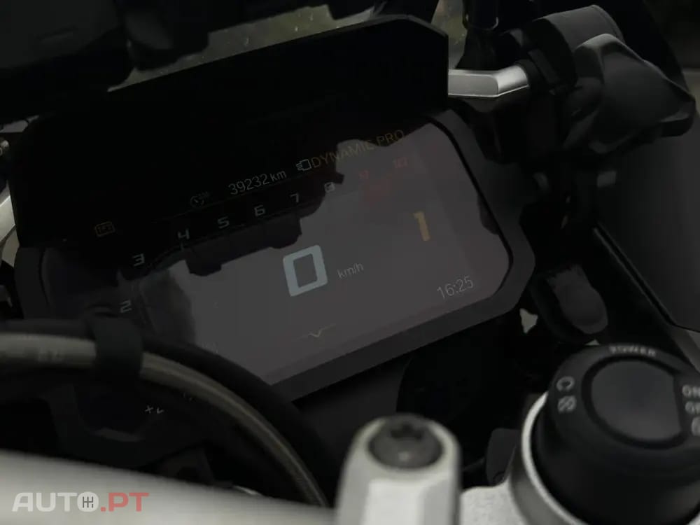 BMW C 650 GT 1200 GS Exclusive triple back